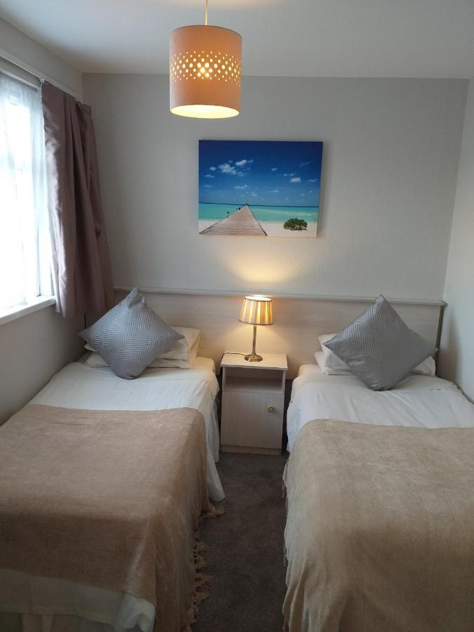 آثلون Villa St.John B&B المظهر الخارجي الصورة